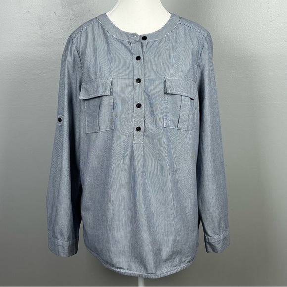 QMack 100% cotton blue white micro stripe popover roll sleeve top, size XL. - Picture 1 of 10